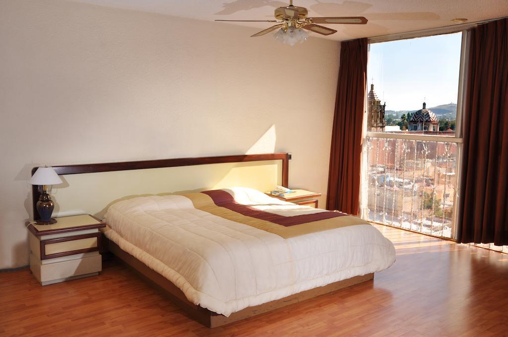סלמנקה Hotel El Monte חדר תמונה