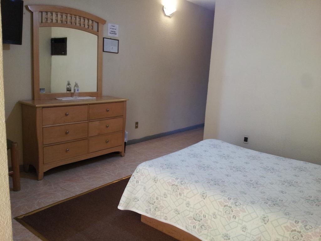 סלמנקה Hotel El Monte מראה חיצוני תמונה