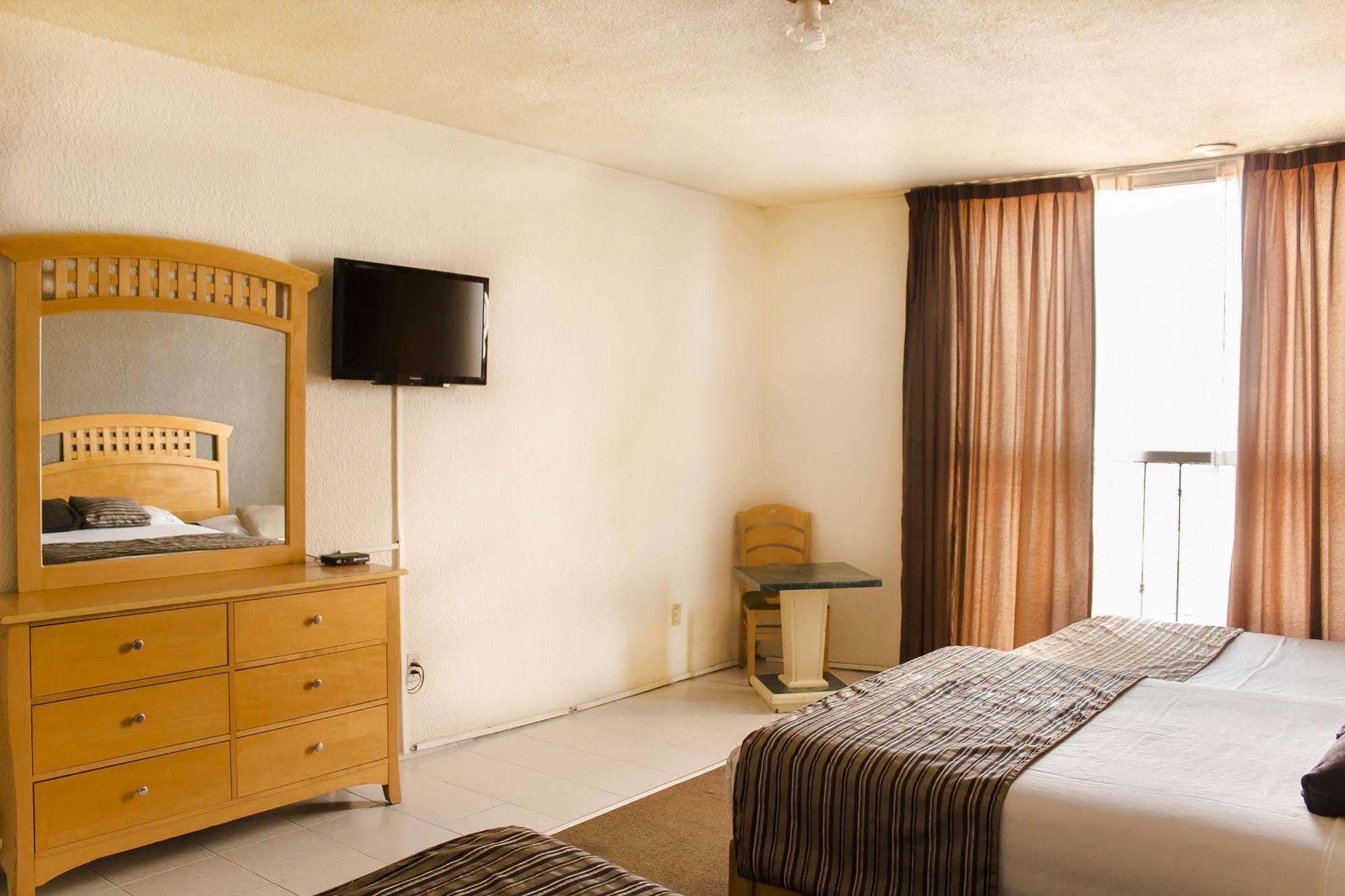 סלמנקה Hotel El Monte מראה חיצוני תמונה